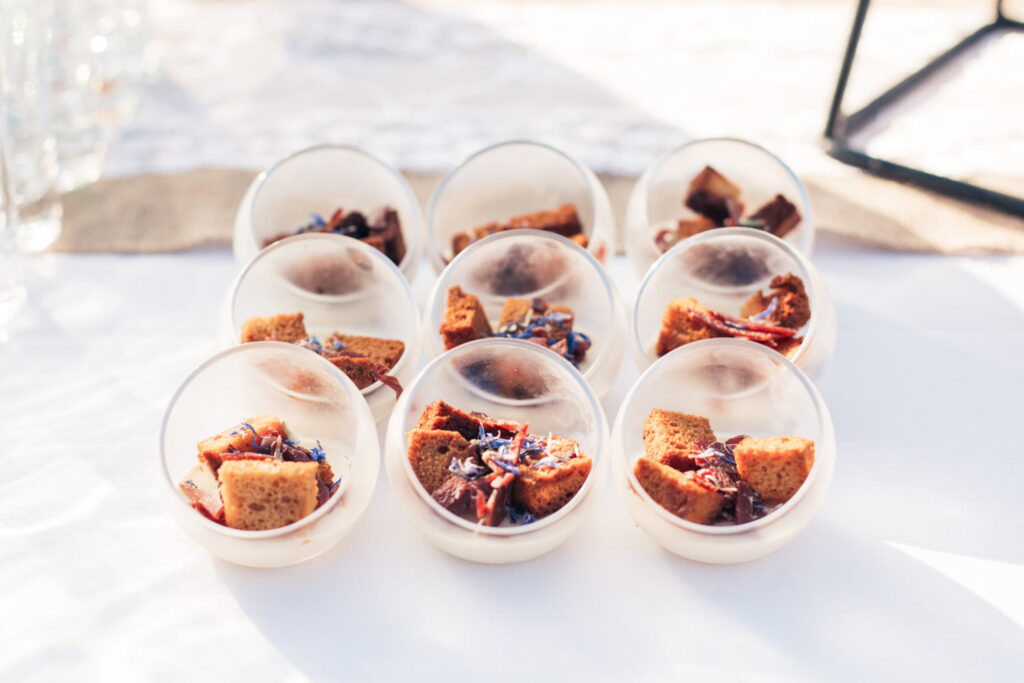 Photo de cocktails et soirée de mariage franco péruvien plage finistere bretagne CharlesRD