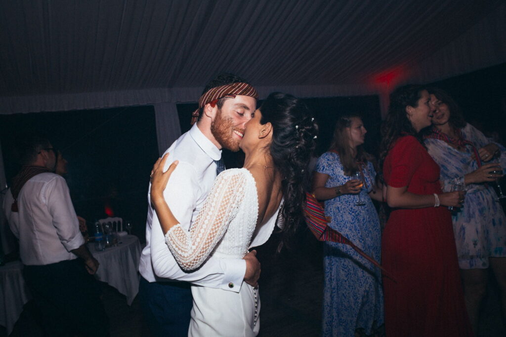 Photo de cocktails et soirée de mariage franco péruvien plage finistere bretagne CharlesRD